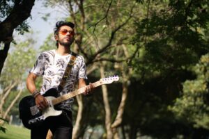 Read more about the article El músico colombiano Elkin Puerto presenta su nuevo sencillo ‘A tu lado’