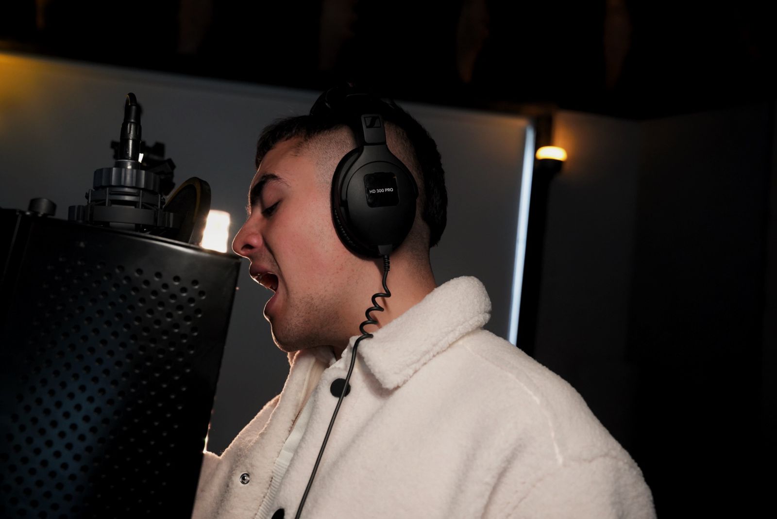 You are currently viewing Desde Colombia, The Good Gorilla estrena ‘Ay Mi Guitarra’
