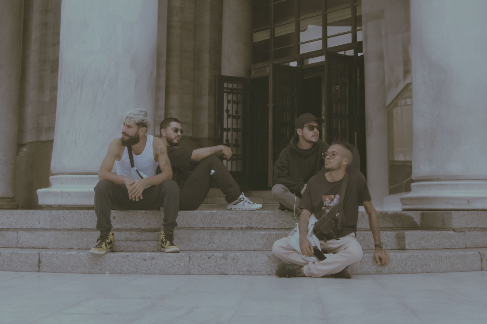 Read more about the article Verum West, de Colombia, llega a la cima con ‘Monte’