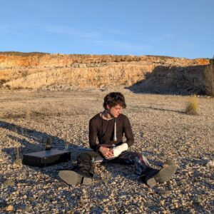 Read more about the article Pol Granch inaugura una nueva etapa con “pecos”, su sencillo más íntimo y crudo hasta la fecha