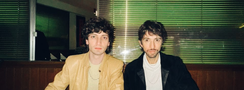 Read more about the article Duplat y Esteman convierten el deseo no correspondido en una balada elegante con “El Observador”