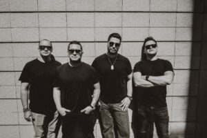 Read more about the article El rock alternativo de los peruanos 3 Yardas encuentra un nuevo pulso en ‘-10 BPM’, su nuevo álbum acústico