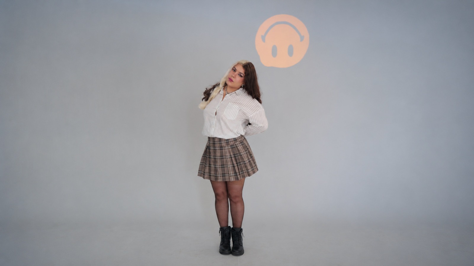 Read more about the article Desde Panamá, Pixiee Blossom presenta ‘Amor’, un EP que explora todas las etapas del enamoramiento